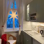 Viktoria Апартаменты *